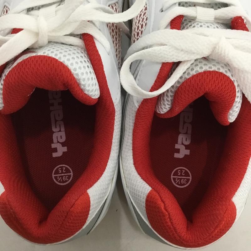 ヤサカ YASAKA スニーカー スニーカー E-200 ジェット インパクト 卓球シューズ 25cm 箱有 25.0cm ロゴ、文字 白 / ホワイト / X 赤 / レッド /  レディース USED 古着 中古 10147913