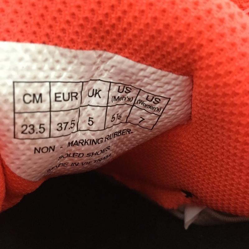 ヨネックス YONEX スニーカー スニーカー 65Z パワークッション65Z バドミントンシューズ 箱有 23.5cm 23.5cm ロゴ、文字 黒 / ブラック / X 赤 / レッド / X 黄 / イエロー /  レディース USED 古着 中古 10147966