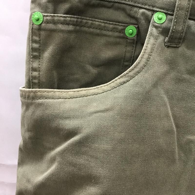ステューシー STUSSY パンツ ショートパンツ ハーフパンツ ショートパンツ カジュアルパンツ 34 ロゴ、文字 カーキ / カーキ /  メンズ USED 古着 中古 10109356
