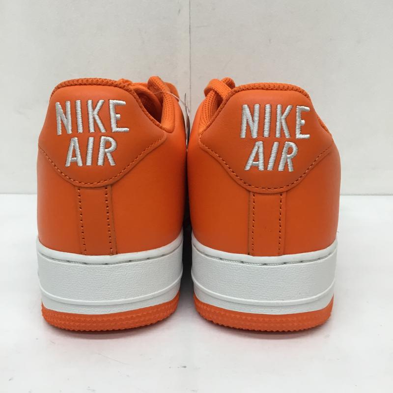 ナイキ NIKE スニーカー スニーカー FJ1044-800 AIR FORCE 1 LOW RETRO 28.0cm ロゴ、文字 橙 / オレンジ /  メンズ USED 古着 中古 10133944
