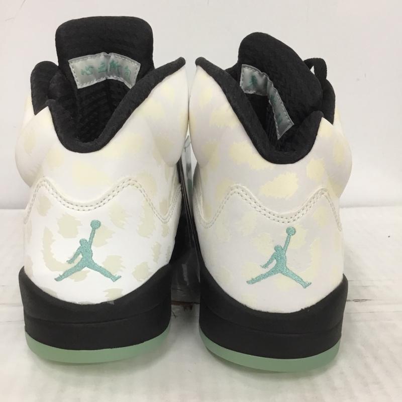 ナイキ NIKE スニーカー スニーカー CN2932-100 AIR JORDAN 5 RETRO SNGL DY 26cm 箱有 26.0cm  白 / ホワイト / X 黒 / ブラック / X 薄緑 / ライトグリーン /  メンズ USED 古着 中古 10124206