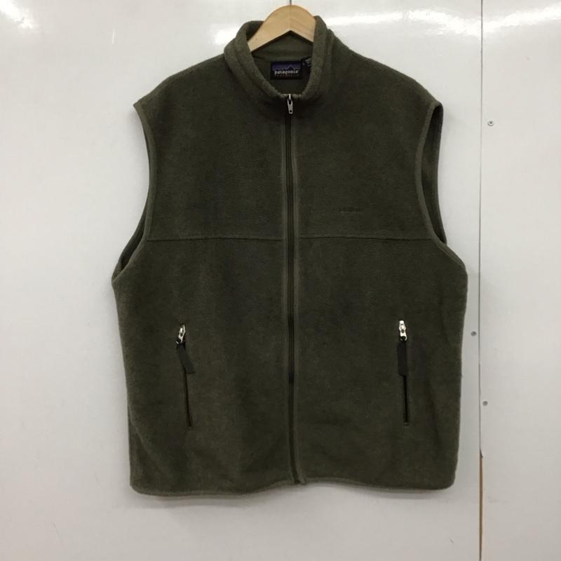 パタゴニア patagonia ベスト ベスト ベスト ジップアップフリースベスト スタンドネック XL ロゴ、文字 カーキ / カーキ /  メンズ USED 古着 中古 10147844