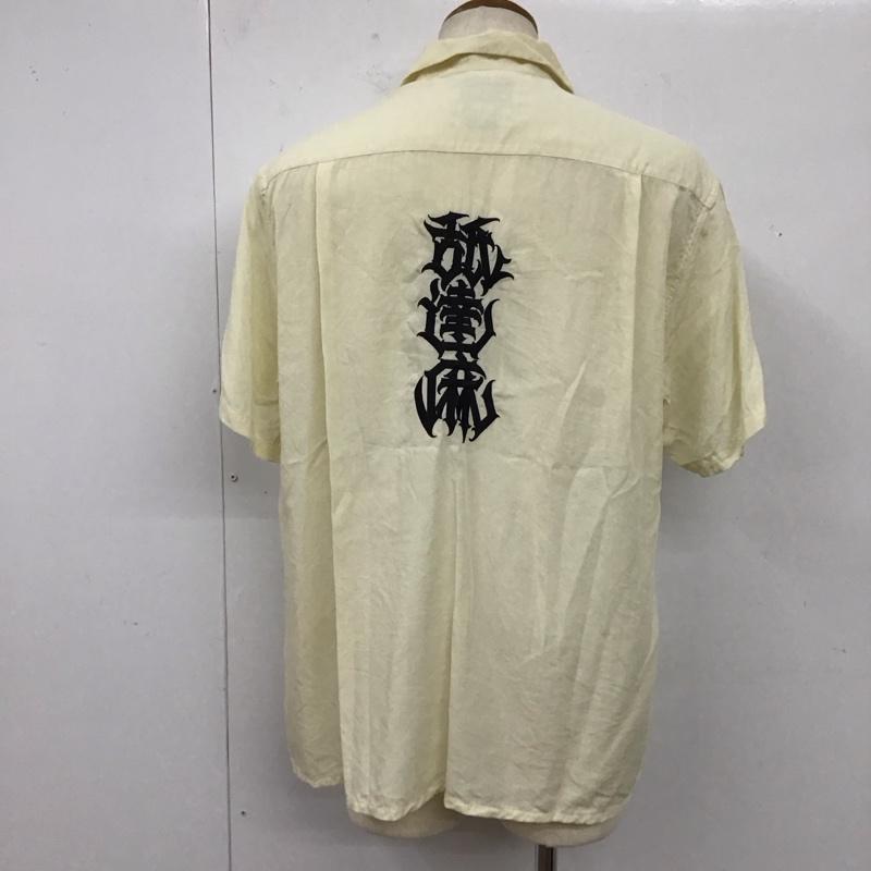 ギルティーパーティーズ GUILTYPARTIES シャツ、ブラウス 半袖 半袖シャツ カラーシャツ 半袖カットソー 刺繍シャツ ワコマリア M ロゴ、文字 オフホワイト / オフホワイト /  メンズ USED 古着 中古 10117121