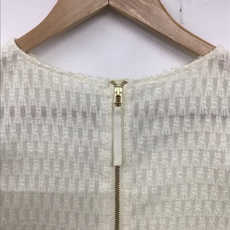 グリーンレーベルリラクシング green label relaxing シャツ、ブラウス 長袖 3511-162-1410 フリンジ ジャカード フレア ブラウス 無地 白 / ホワイト /  レディース USED 古着 中古 10136477