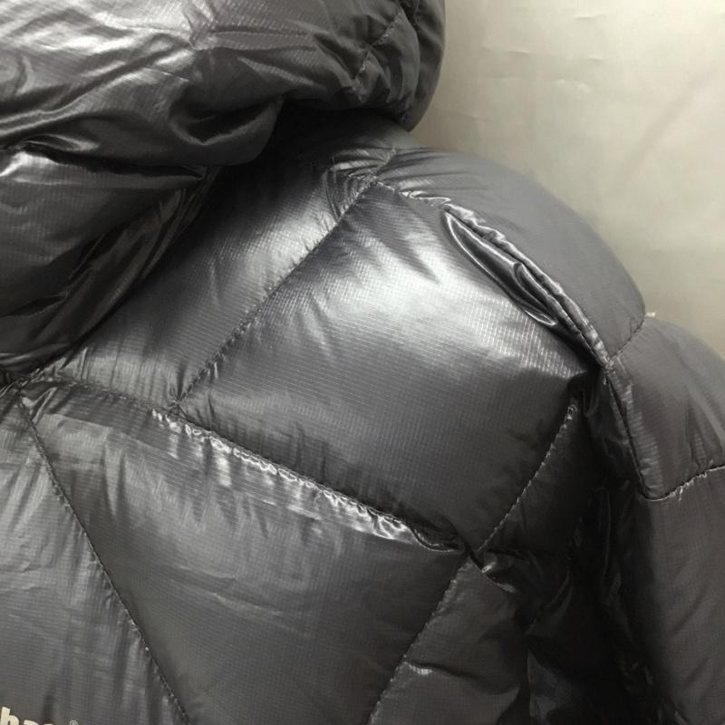バーグハウス Berghaus ジャケット、上着 ジャンパー、ブルゾン ジップアップジャケット ジャンパー ダウンジャケット カジュアルジャケット アウター XL ロゴ、文字 黒 / ブラック /  メンズ USED 古着 中古 10108254