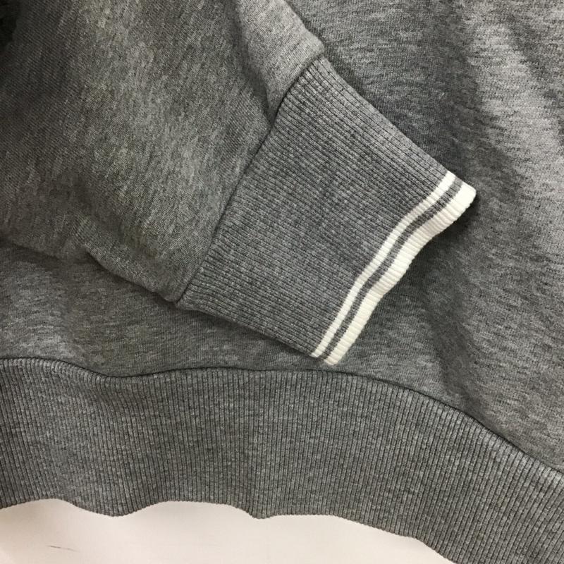 フレッドペリー FRED PERRY パーカー 長袖 長袖パーカー プルオーバーパーカー スウェット M ロゴ、文字 灰 / グレー /  メンズ USED 古着 中古 10147314