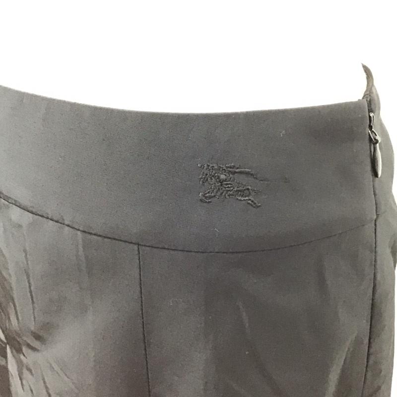 バーバリーブルーレーベル BURBERRY BLUE LABEL スカート ひざ丈スカート FLF49-614-09 ボックスプリーツ 38 無地 黒 / ブラック /  レディース USED 古着 中古 10114924