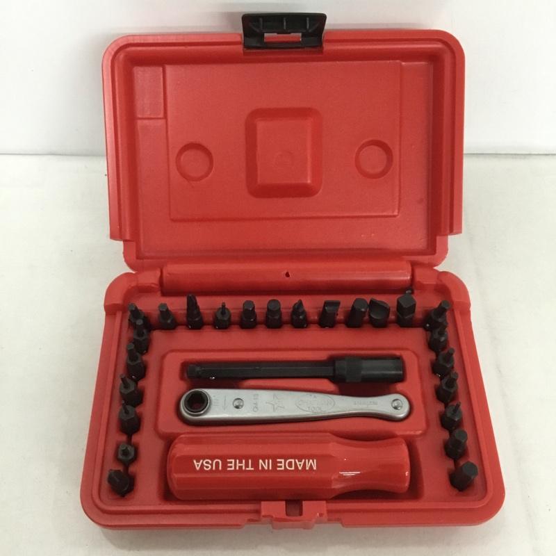 シュプリーム Supreme ファッション小物 ファッション小物 Chapman Screwdriver Set 工具 ドライバーセット ロゴ、文字 赤 / レッド /  メンズ USED 古着 中古 10141620