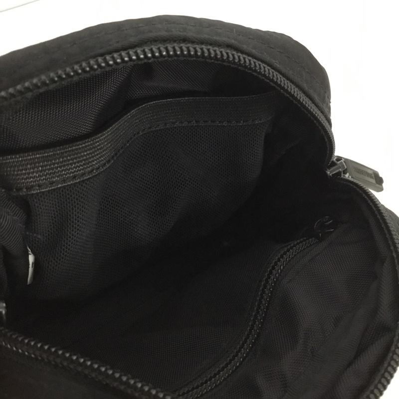 ブリーフィング BRIEFING ポーチ ポーチ 3WAY POUCH CS ショルダー ウエストポーチ ゴルフ ロゴ、文字 黒 / ブラック /  メンズ USED 古着 中古 10150583