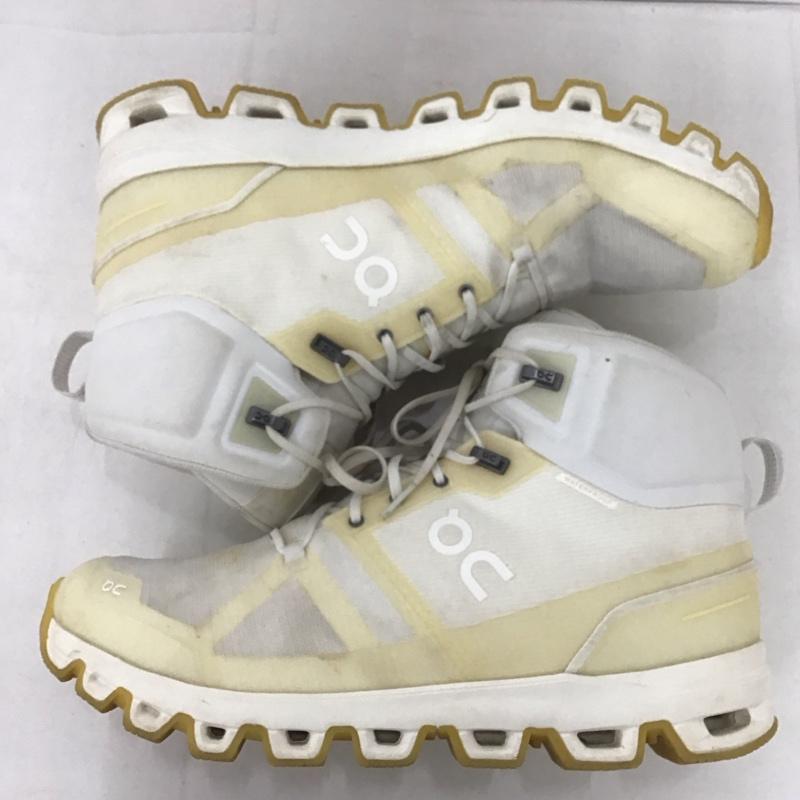 オン On スニーカー スニーカー CLOUDROCK Mid Waterproof 防水ハイキングブーツ UK9 US：9.5 ロゴ、文字 白 / ホワイト /  メンズ USED 古着 中古 10135370
