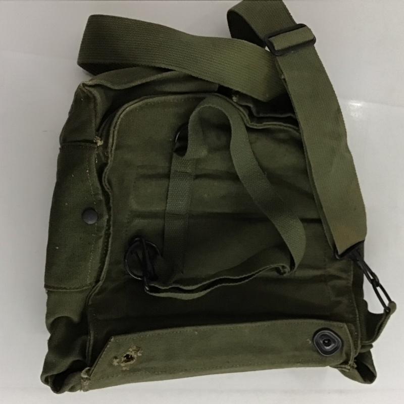 古着 USED ショルダーバッグ ショルダーバッグ ミリタリー アメリカ軍 ガスマスクバッグ M17 ロゴ、文字 カーキ / カーキ /  メンズ USED 古着 中古 10132117