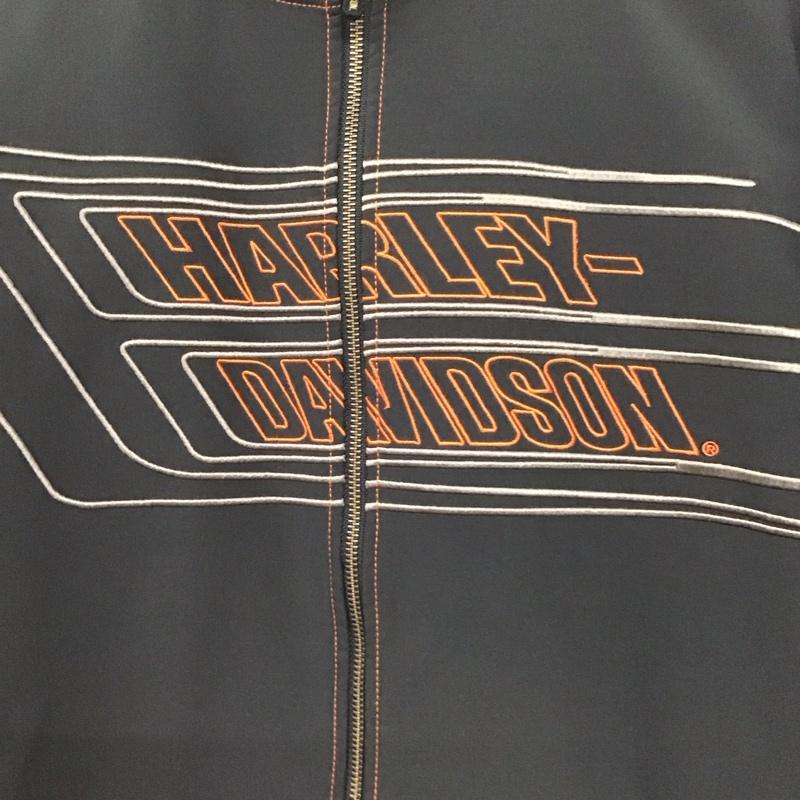 ハーレーダビッドソン Harley-Davidson ジャケット、上着 ジャケット、ブレザー フード付き M ロゴ、文字 黒 / ブラック /  メンズ USED 古着 中古 10133571