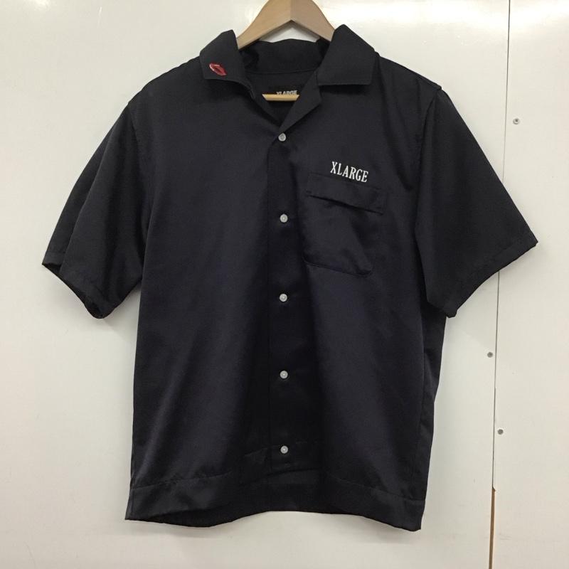 エクストララージ XLARGE シャツ、ブラウス 半袖 半袖シャツ 刺繍シャツ ポケットシャツ カラーシャツ M ロゴ、文字 紺 / ネイビー /  メンズ USED 古着 中古 10133263