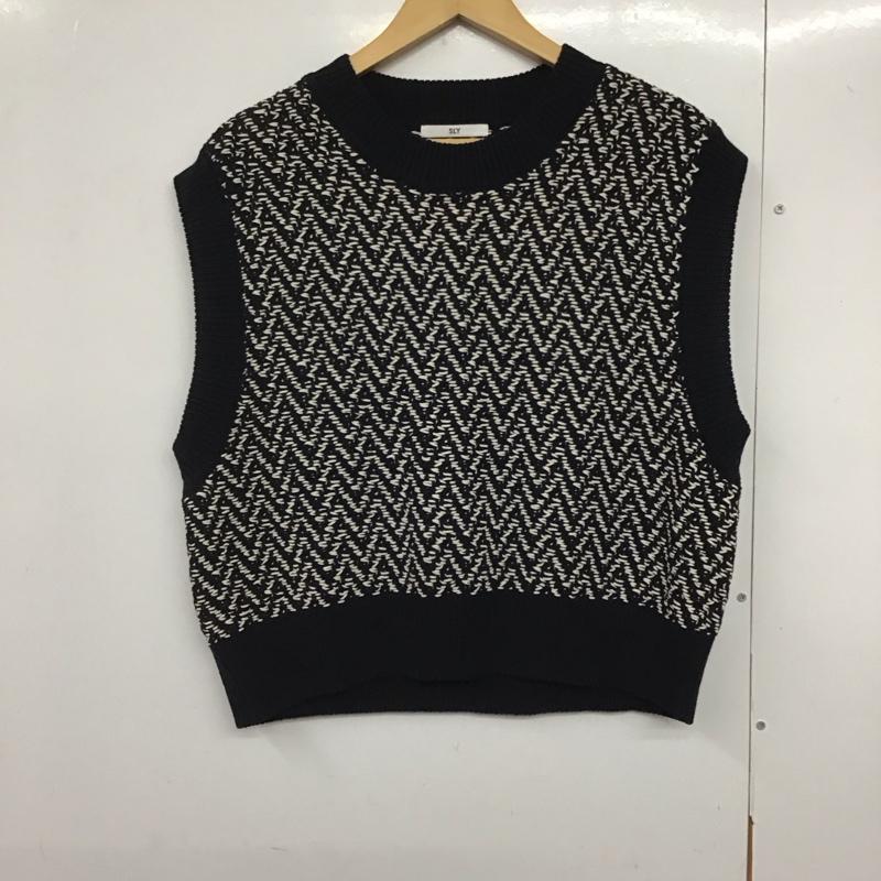 スライ SLY ベスト ベスト 030FSZ70-0780 TAPE YARN KNIT VEST FREE  黒 / ブラック / X 白 / ホワイト /  レディース USED 古着 中古 10140501
