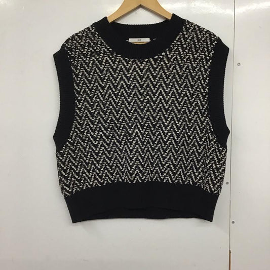 スライ SLY ベスト ベスト 030FSZ70-0780 TAPE YARN KNIT VEST FREE  黒 / ブラック / X 白 / ホワイト /  レディース USED 古着 中古 10140501