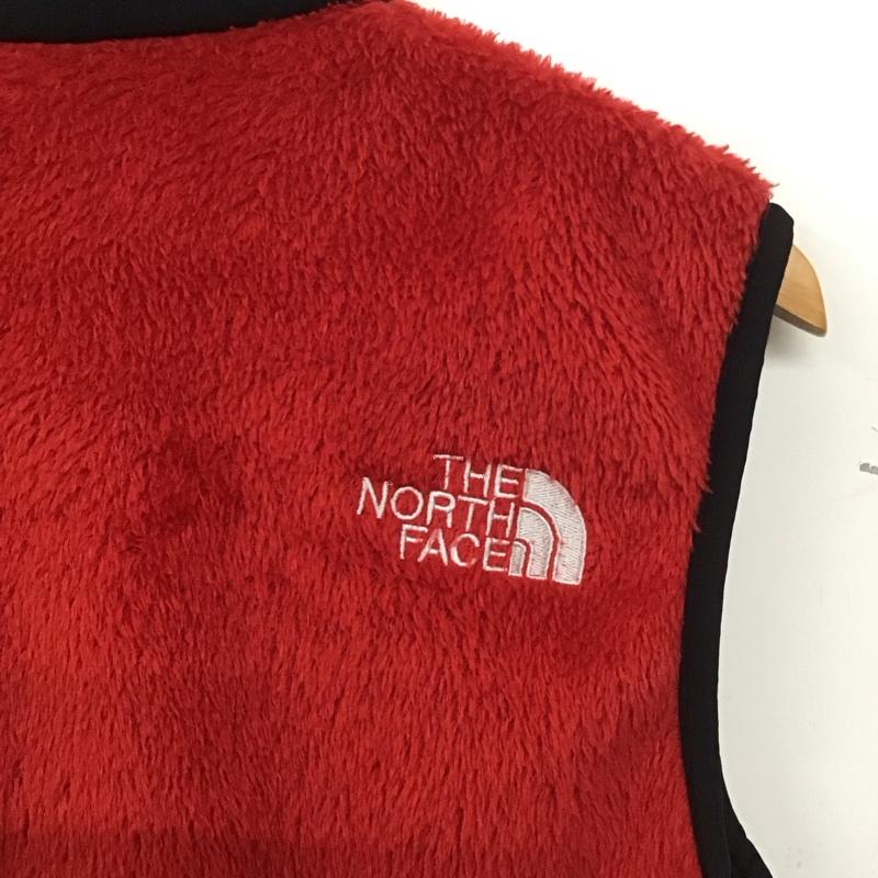 ザノースフェイス THE NORTH FACE ベスト ベスト na45704 VERSAAIRVEST ジップアップベスト フリースベスト M ロゴ、文字 赤 / レッド /  メンズ USED 古着 中古 10139855