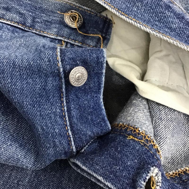 リーバイス Levi s パンツ デニム、ジーンズ デニムパンツ ストレートパンツ ワイドパンツ カジュアルパンツ 38 無地 インディゴ / インディゴ /  メンズ USED 古着 中古 10121032