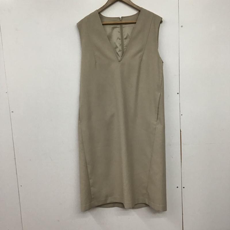 ミラオーウェン Mila Owen ワンピース ロングスカート 09WF0225039 Vネック 1 無地 ベージュ / ベージュ /  レディース USED 古着 中古 10146511