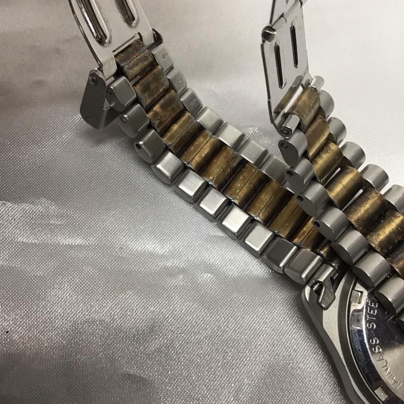 タグホイヤー TAG Heuer 腕時計 アナログ（クォーツ式） 964 013 2000 プロフェッショナル ロゴ、文字 金 / ゴールド / X 銀 / シルバー /  メンズ USED 古着 中古 10115448