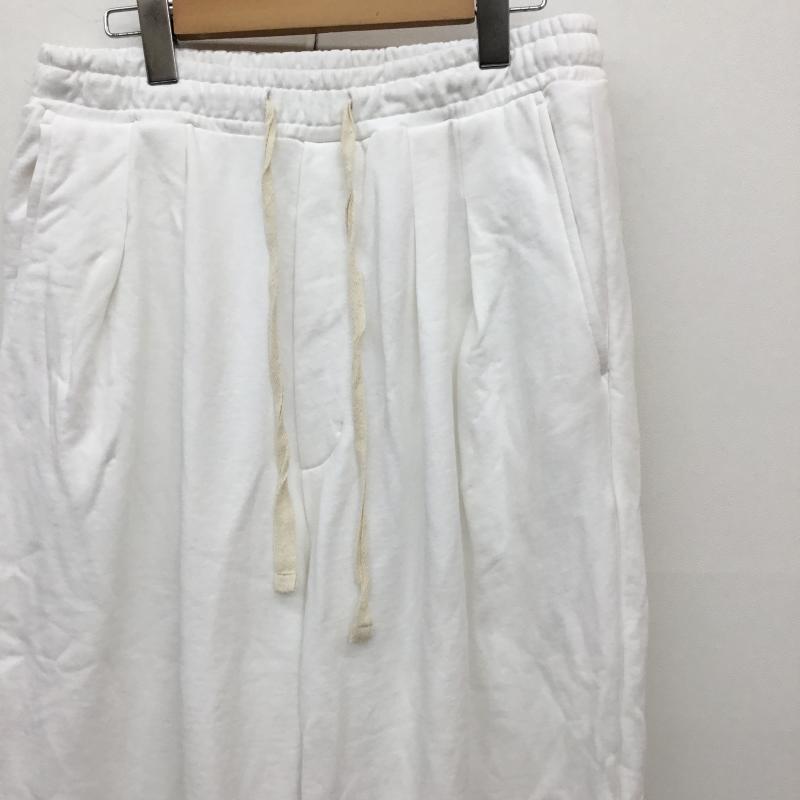 アダムエロペ ADAM ET ROPE  パンツ ワークパンツ、ペインターパンツ GMS-25010 2タック ワイドルーズ ドカンパンツ バギーパンツ M 無地 白 / ホワイト /  メンズ USED 古着 中古 10140184