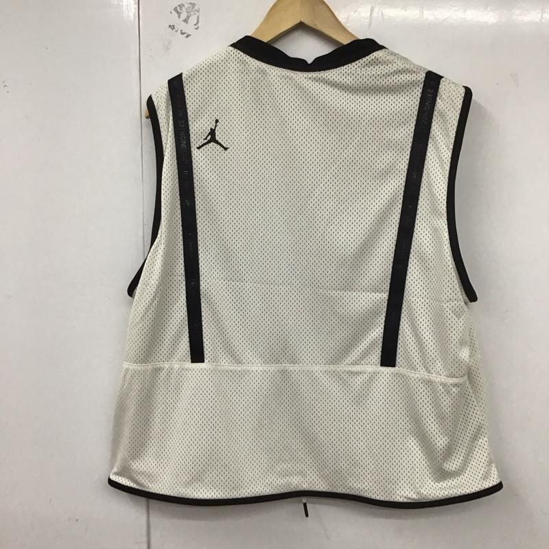 エアジョーダン AIR JORDAN ベスト ベスト dm1387-030 エンジニアドベスト ユーティリティベスト ジョーダン メッシュベスト XL ロゴ、文字 白 / ホワイト / X 紺 / ネイビー /  メンズ USED 古着 中古 10129592