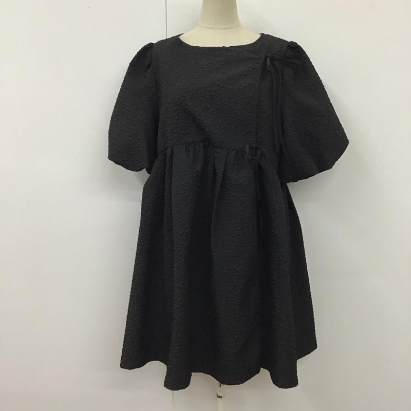 フリークスストア FREAK S STORE ワンピース ひざ丈スカート 1113248903230 フクレジャガードパフスリーブリボンミニワンピース 半袖 FREE  黒 / ブラック /  レディース USED 古着 中古 10120745
