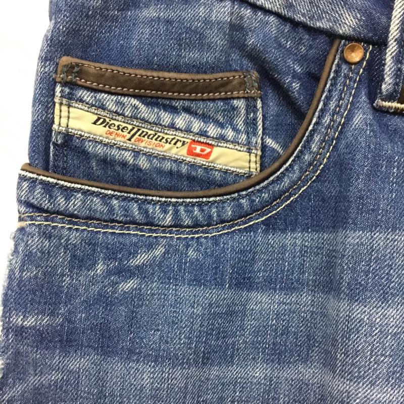 ディーゼル DIESEL パンツ デニム、ジーンズ デニムパンツ スリムパンツ ストレートパンツ ジーンズ 32インチ 無地 インディゴ / インディゴ /  メンズ USED 古着 中古 10118705