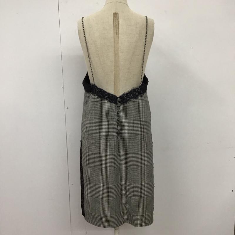 ザラ ZARA TRAFALUC ワンピース ひざ丈スカート ノースリーブワンピース カジュアルワンピース タイトワンピース XS 総柄 白 / ホワイト / X 黒 / ブラック /  レディース USED 古着 中古 10114484