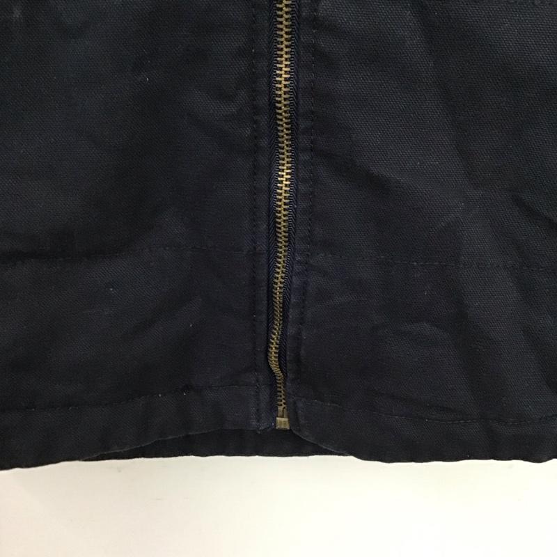 ラングラー Wrangler ベスト ベスト ジップアップベスト ノースリーブカットソー アウター M ロゴ、文字 紺 / ネイビー /  メンズ USED 古着 中古 10147267
