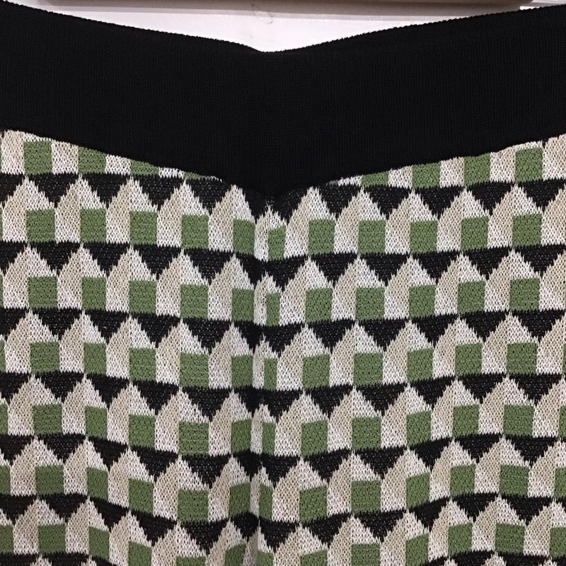 アズールバイマウジー AZUL BY MOUSSY パンツ スラックス 250ESM71-164D GEOMETRIC PATTERN KNIT PANTS S  マルチカラー / マルチカラー /  レディース USED 古着 中古 10141622
