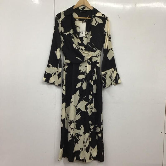ザラ ZARA ワンピース ロングスカート 9621 261 093 カシュクール 長袖 XS 総柄 黒 / ブラック /  レディース USED 古着 中古 10139399