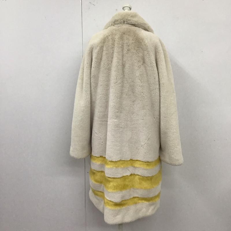 マックスマーラ MaxMara コート 毛皮、ファー 無地 マルチカラー / マルチカラー /  レディース USED 古着 中古 10121179