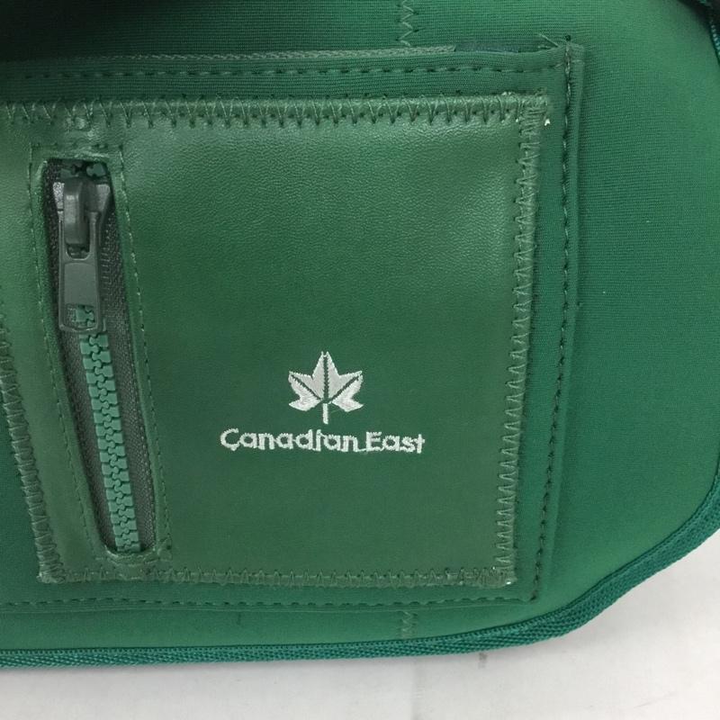 カナディアンイースト Canadian East ショルダーバッグ ショルダーバッグ CEB1011 カメラバッグ タグ付き ロゴ、文字 緑 / グリーン /  メンズ USED 古着 中古 10131782