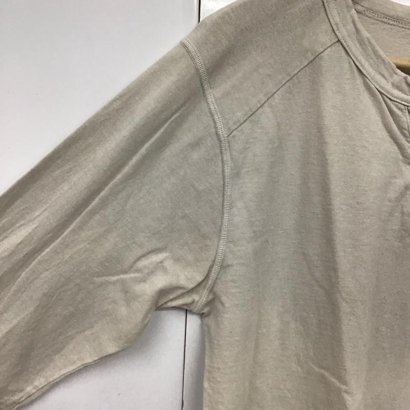 クオドロ quadro Tシャツ 長袖 2 無地 オフホワイト / オフホワイト /  メンズ USED 古着 中古 10131939