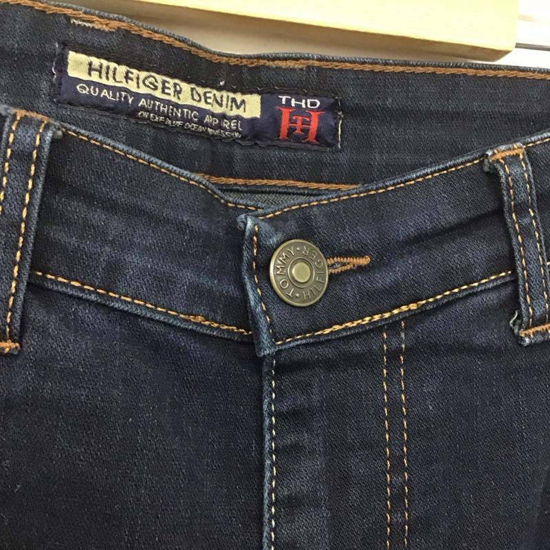 トミーヒルフィガー TOMMY HILFIGER パンツ デニム、ジーンズ デニムパンツ スリムパンツ ストレッチパンツ ジーンズ 33インチ 無地 インディゴ / インディゴ /  メンズ USED 古着 中古 10107689