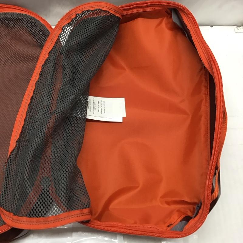 パタゴニア patagonia バッグ バッグ STY49370FA16 ブラックホール キューブ ポーチ ロゴ、文字 ボルドー / ボルドー /  メンズ USED 古着 中古 10118885