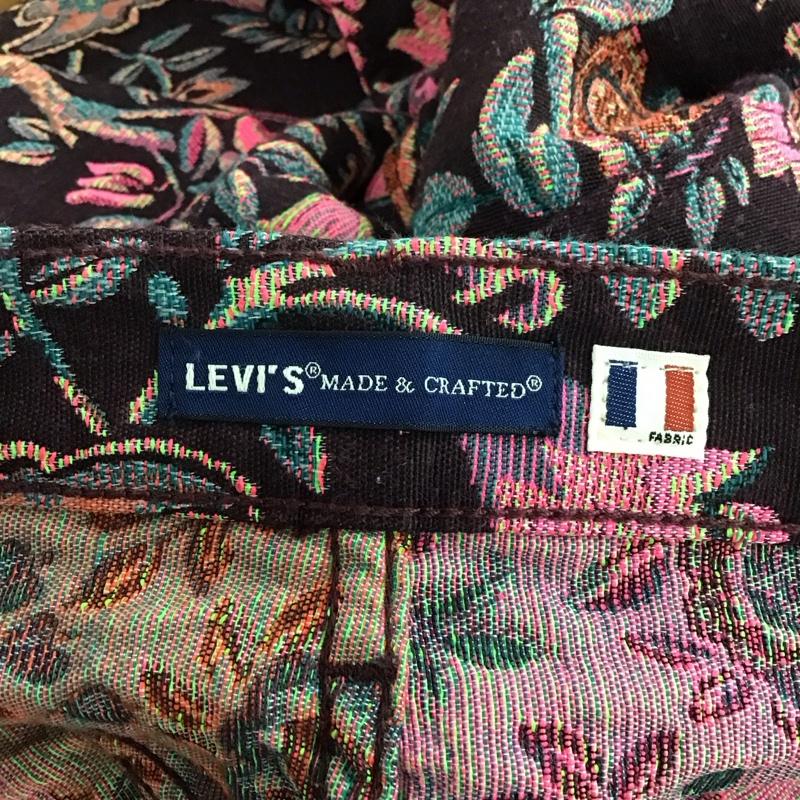 リーバイスメイドアンドクラフテッド Levi s Made & Crafted ボトムス ボトムス 29315-0041 BARREL LMC SAFARI TAPESTRY テーパードパンツ 25 花柄 紫 / パープル /  レディース USED 古着 中古 10133669