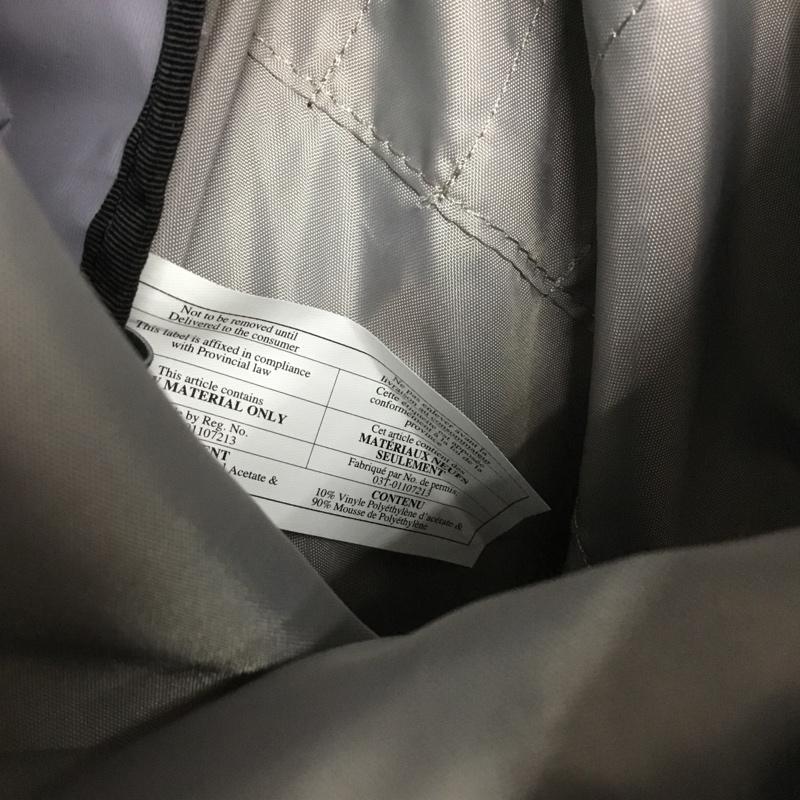 ティンバックツー TIMBUK2 リュックサック、デイパック リュックサック、デイバッグ 7231-3-3082 Etched Tuck Pack エッチドタックパック タグ付き ロゴ、文字 灰 / グレー /  メンズ USED 古着 中古 10132059