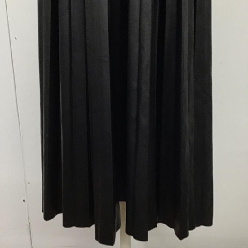 ザラ ZARA スカート ロングスカート 2969 278 800 フェイクレザー プリーツ XS 無地 黒 / ブラック /  レディース USED 古着 中古 10109736