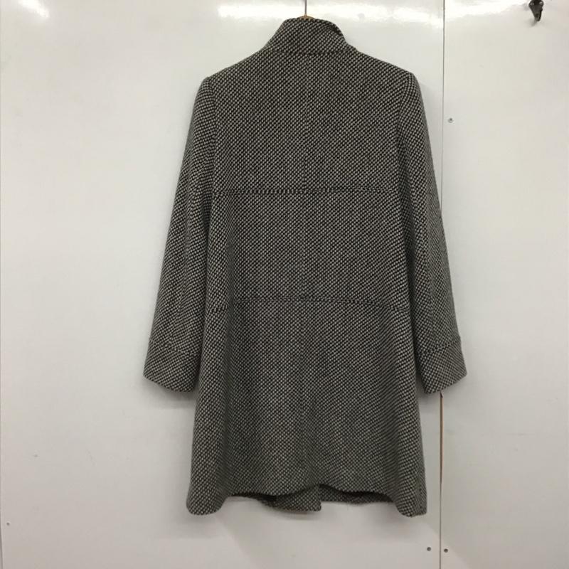 ナチュラルビューティーベーシック NATURAL BEAUTY BASIC コート コート一般 長袖ロングコート アウター カジュアルジャケット L 総柄 白 / ホワイト / X 黒 / ブラック /  レディース USED 古着 中古 10142664