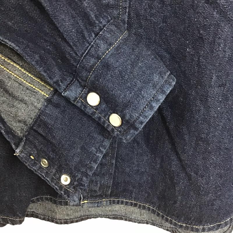 リーバイス Levi s シャツ、ブラウス 長袖 長袖シャツ デニムシャツ フロントボタン S ロゴ、文字 インディゴ / インディゴ /  メンズ USED 古着 中古 10150445