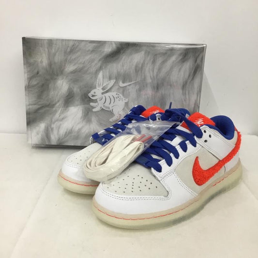 ナイキ NIKE スニーカー スニーカー FD4203 161 DUNK LOW RETRO PREMIUM YEAR OF THE RABBIT 23cm 箱有 卯年 23.0cm ロゴ、文字 白 / ホワイト /  レディース USED 古着 中古 10136921
