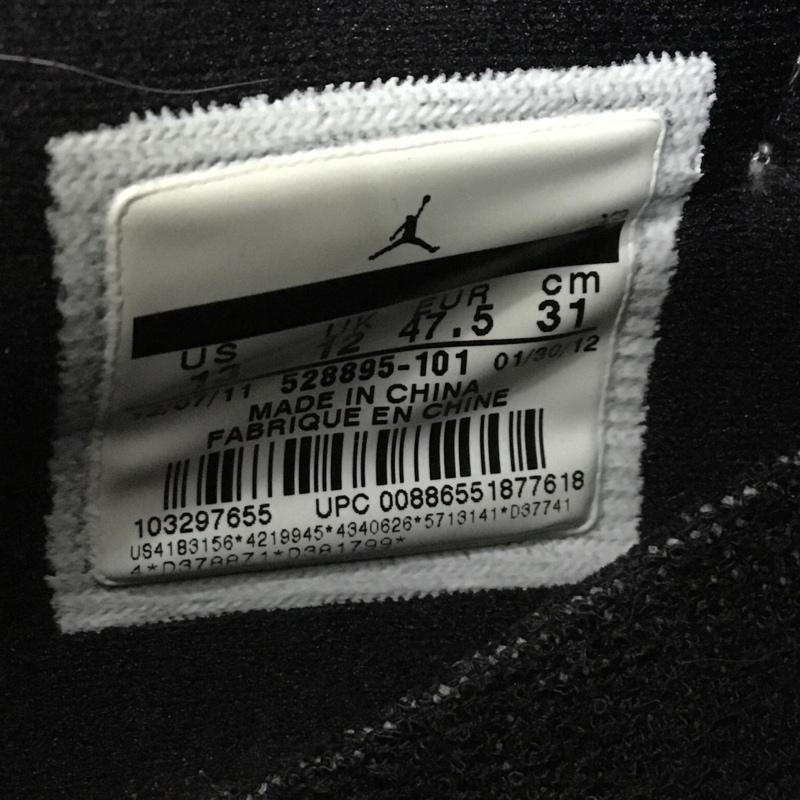 ナイキ NIKE スニーカー スニーカー 528895 101 AIR JORDAN 11 RETRO LOW 31cm 箱有 ロゴ、文字 白 / ホワイト / X 黒 / ブラック / X 赤 / レッド /  メンズ USED 古着 中古 10144823