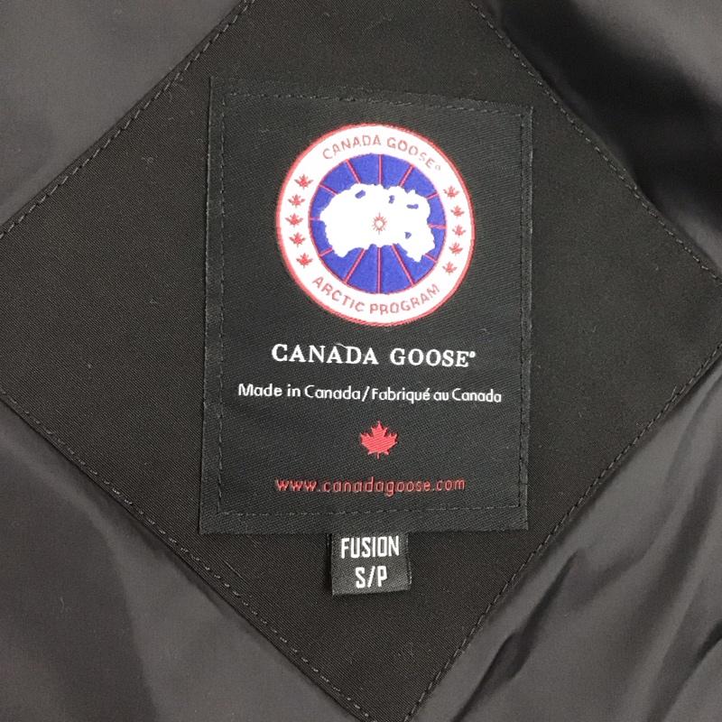 カナダグース CANADA GOOSE ジャケット、上着 ダウンジャケット 3805jma CARSONPARKA ジップアップジャケット ダウンジャケット S ロゴ、文字 黒 / ブラック /  メンズ USED 古着 中古 10123965