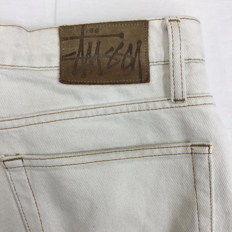 ステューシー STUSSY パンツ デニム、ジーンズ 32インチ ワンポイント オフホワイト / オフホワイト /  メンズ USED 古着 中古 10142317