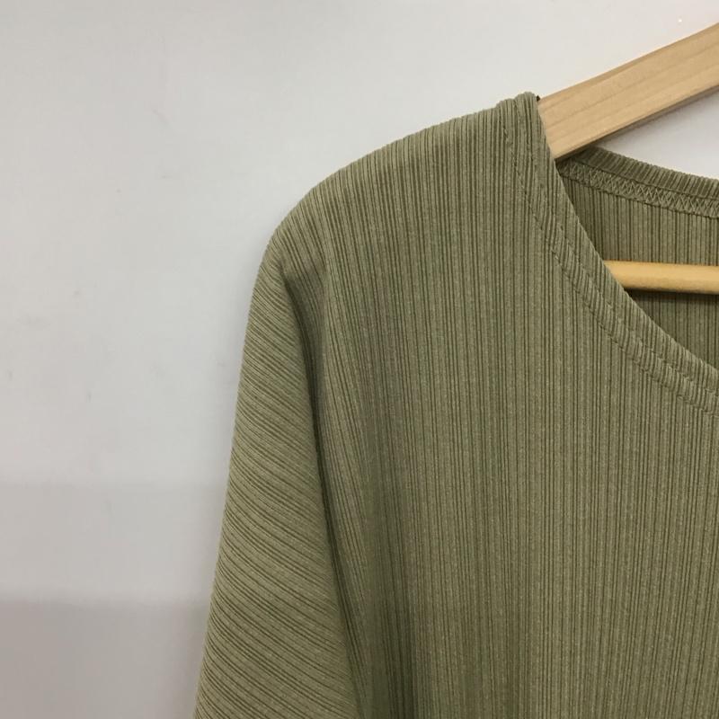 オズモーシス OSMOSIS カットソー 長袖 792006-680T バックロングドレーププルオーバー ONE SIZE 無地 カーキ / カーキ /  レディース USED 古着 中古 10142700