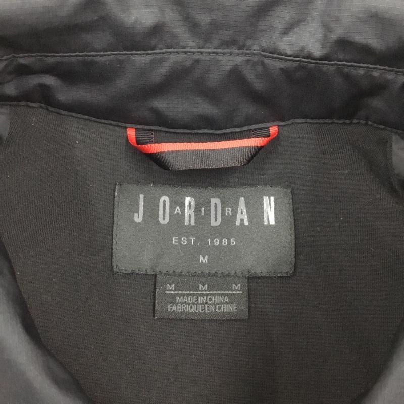 エアジョーダン AIR JORDAN ジャケット、上着 ジャンパー、ブルゾン FA170206EAG ナイロンジャケット M 無地 X ロゴ、文字 黒 / ブラック /  メンズ USED 古着 中古 10113427