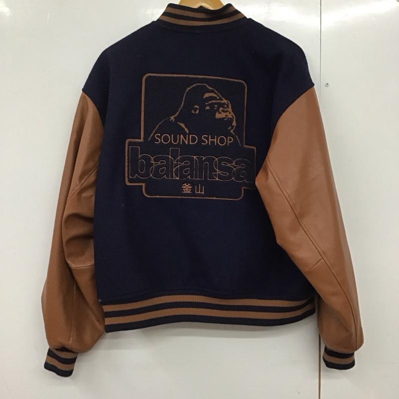 エクストララージ XLARGE ジャケット、上着 ジャンパー、ブルゾン スタジャン アウター 古着 前ボタン M ロゴ、文字 紺 / ネイビー / X 茶 / ブラウン /  メンズ USED 古着 中古 10142364