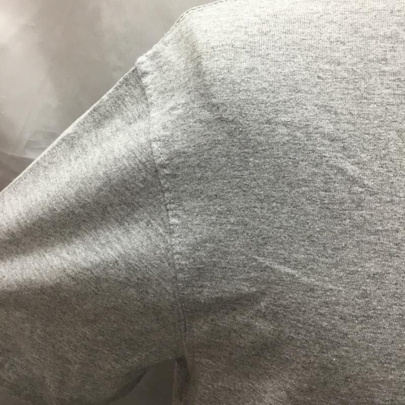 カーハート Carhartt Tシャツ 半袖 半袖カットソー 無地Tシャツ クルーネックカットソー S ロゴ、文字 灰 / グレー /  メンズ USED 古着 中古 10114137