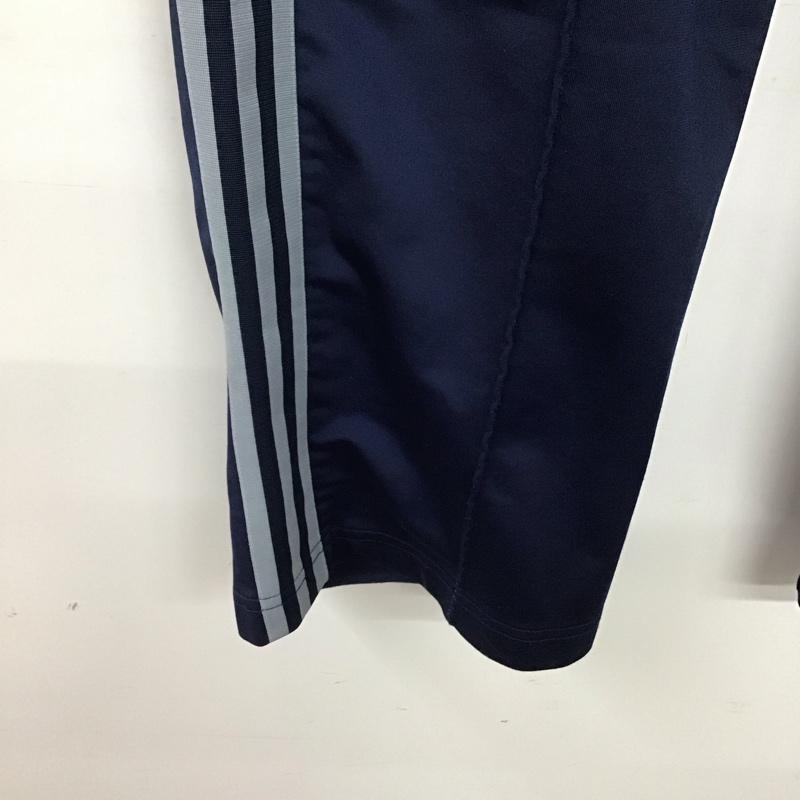 アディダス adidas パンツ ワークパンツ、ペインターパンツ ワイドパンツ カジュアルパンツ ワークパンツ ジャージ M ロゴ、文字 紺 / ネイビー /  メンズ USED 古着 中古 10143380